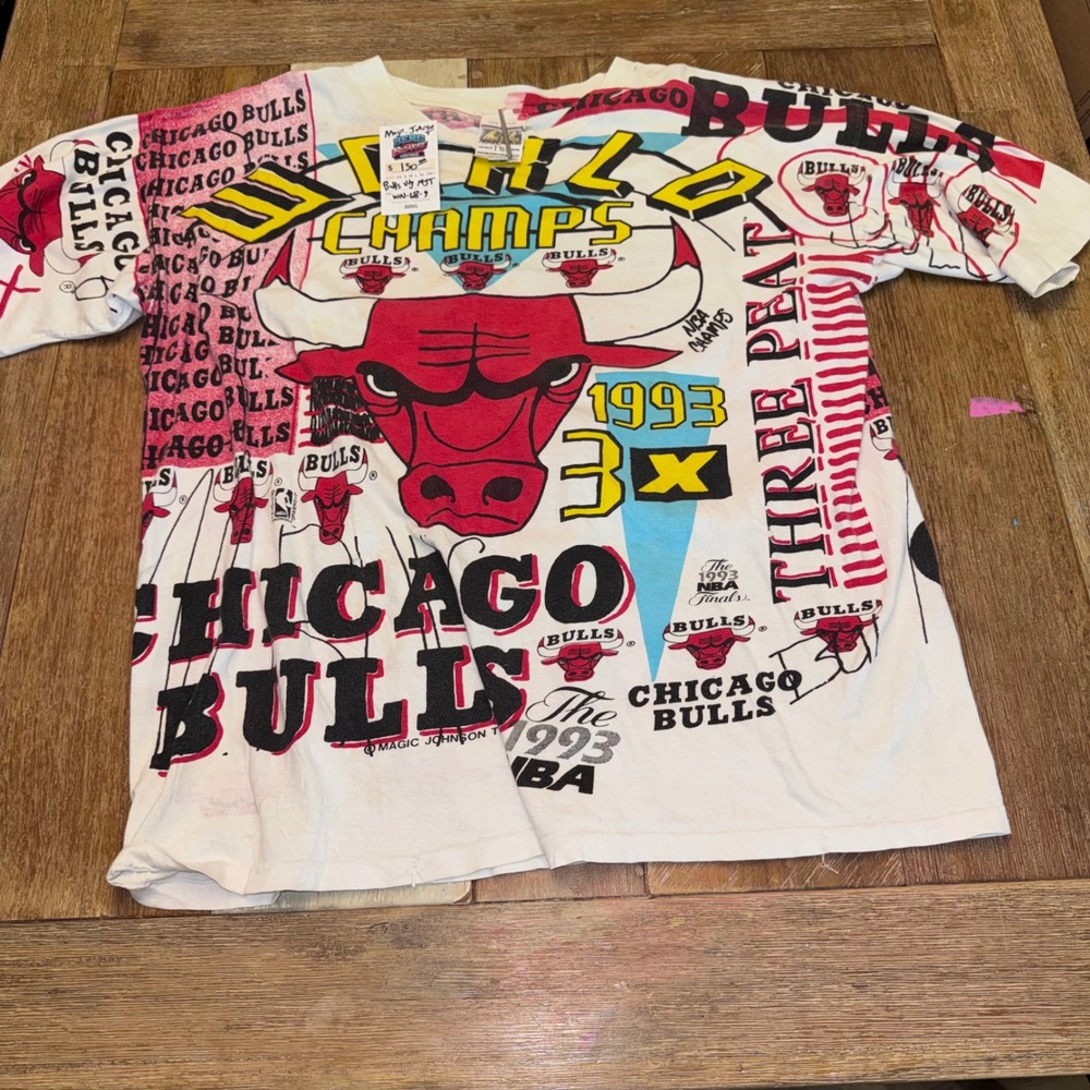 Magic Johnson Ts Chicago Bulls Shirt Mens XL White Good 1993 World Champs AOP